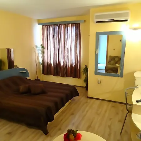 Color Otel 3*