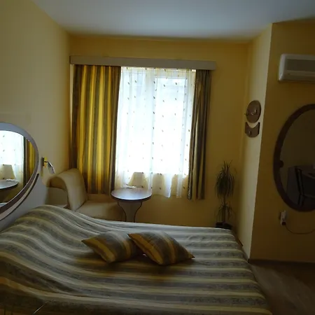 Color Otel