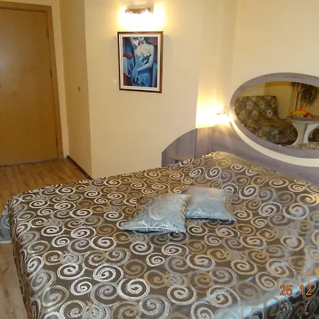Color Otel 3*