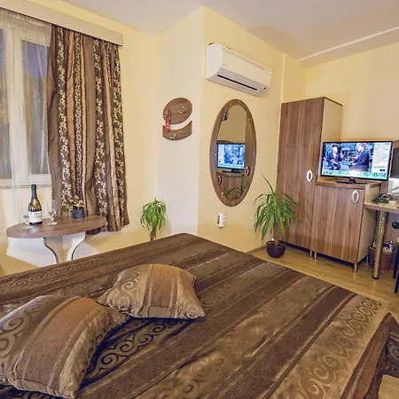 Color Otel 3*