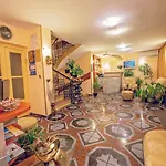 Color Otel