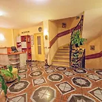 Color Otel 3*