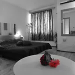 Otel Color 3*