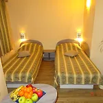 Otel Color 3*