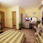 Color Otel