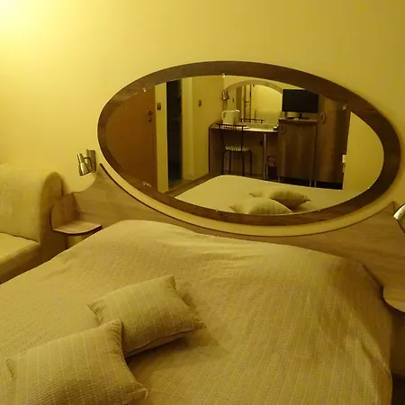 Color Hotel 3*
