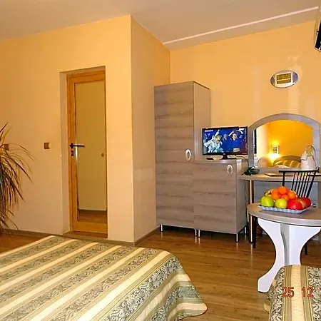 Hotel Color