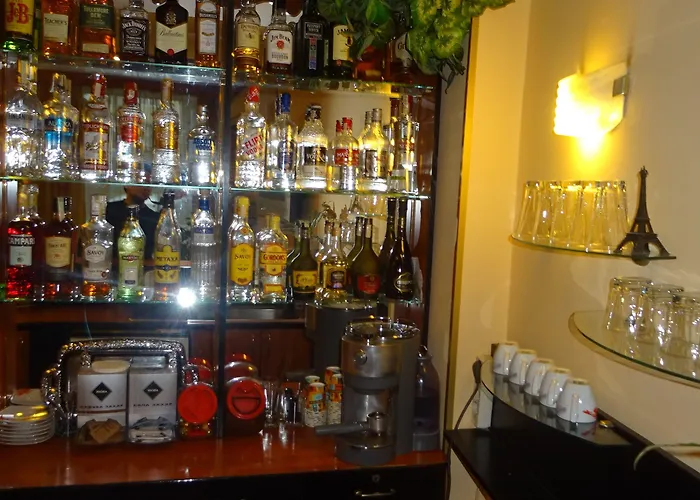 彩色酒店 瓦爾納