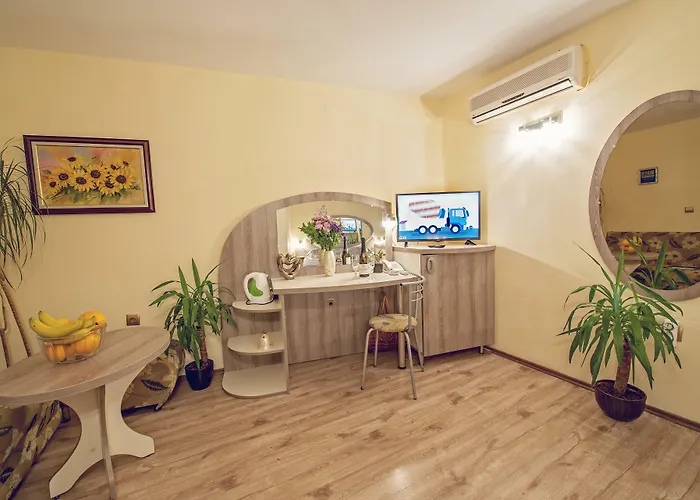 彩色酒店 瓦爾納